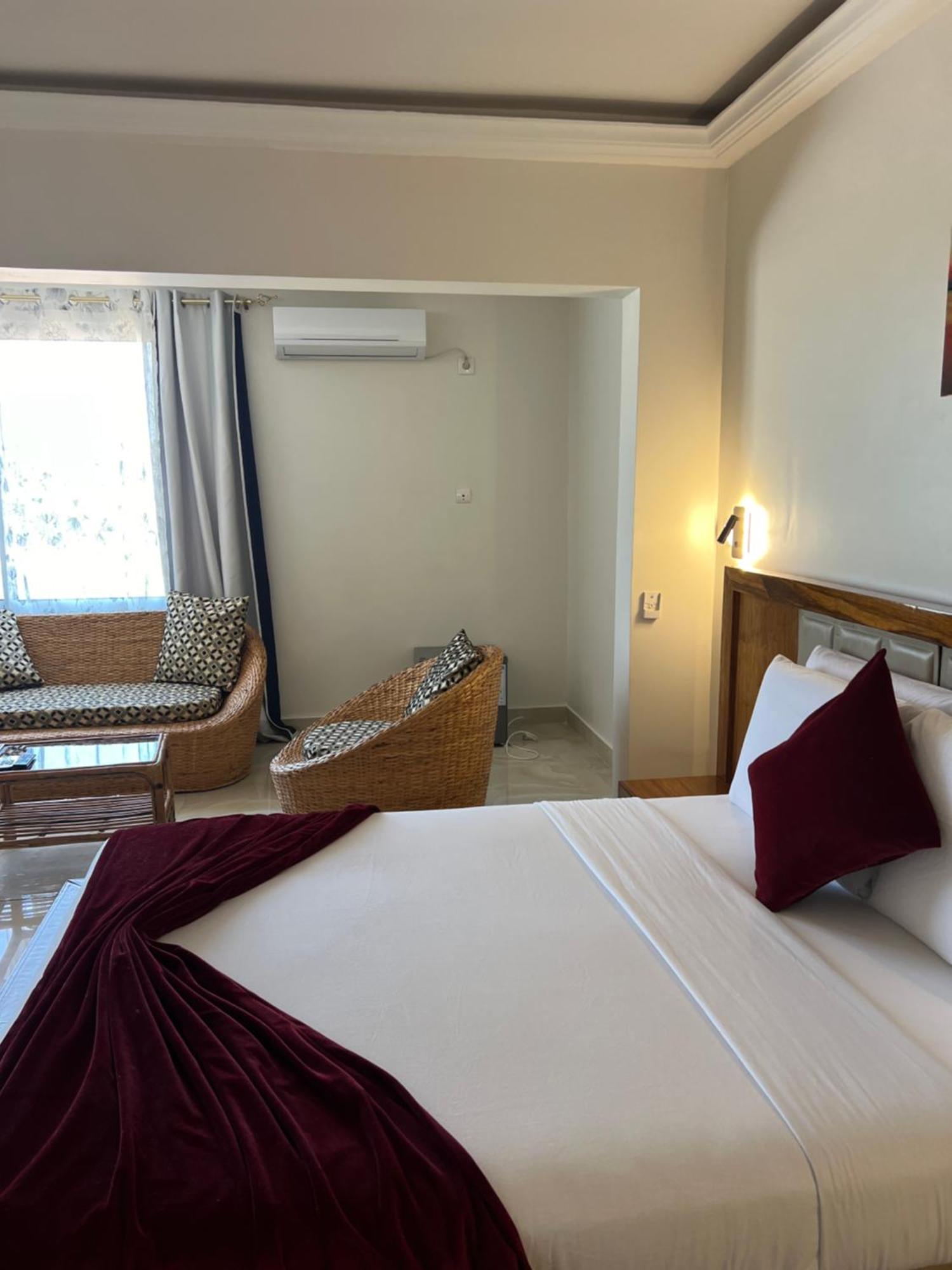 Mag Palace Hotel Bissau Extérieur photo