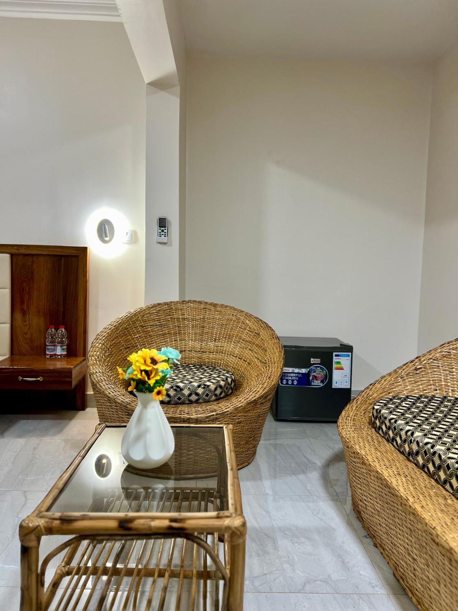 Mag Palace Hotel Bissau Extérieur photo